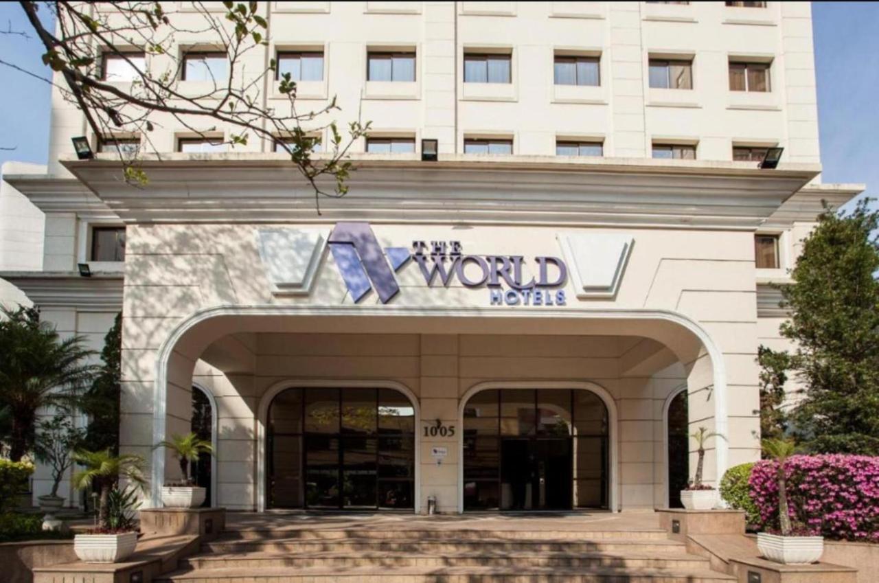 You Stay At Vila Olimpia - The World — Fotos 1